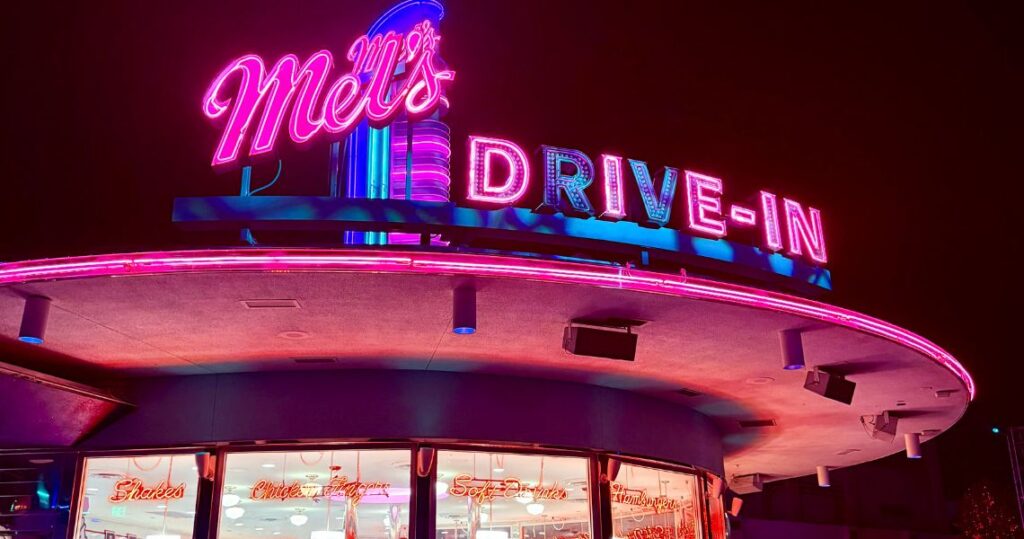 mels dine in